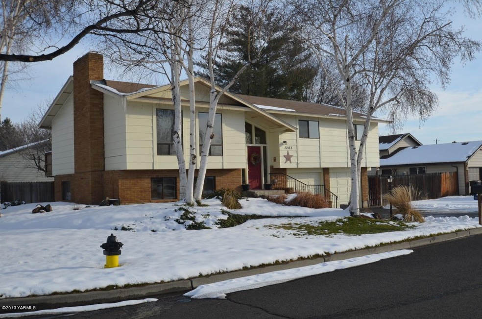 Front 1203 S 33 Ave