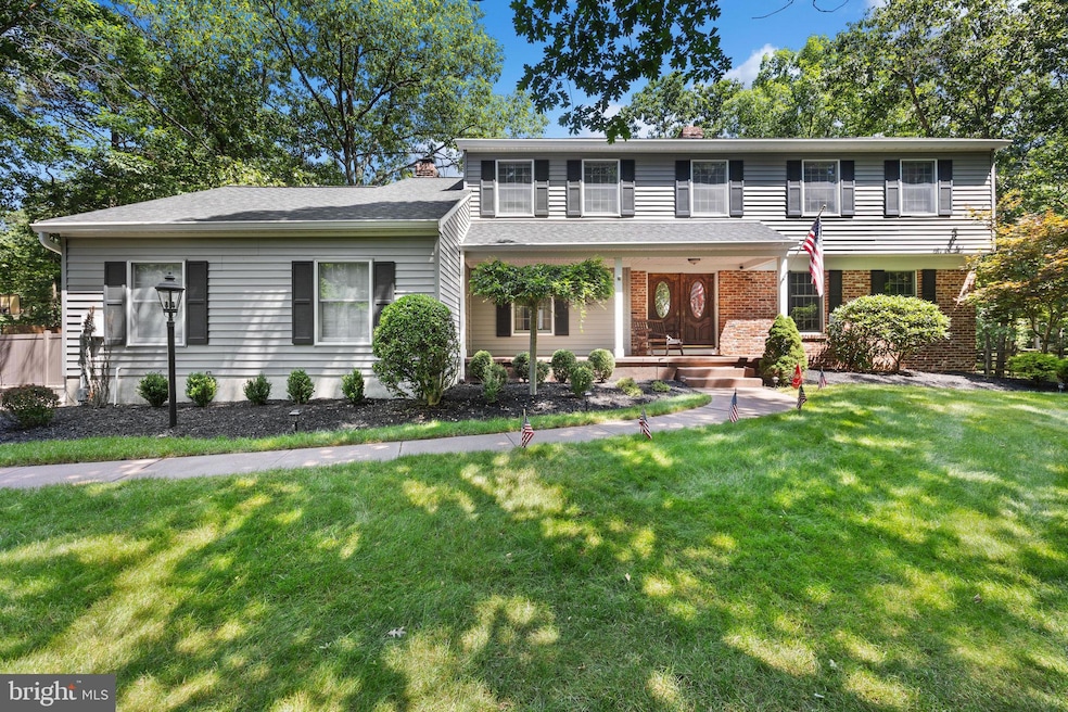 8 Wethersfield Dr, Medford, NJ 08055 - photo 1