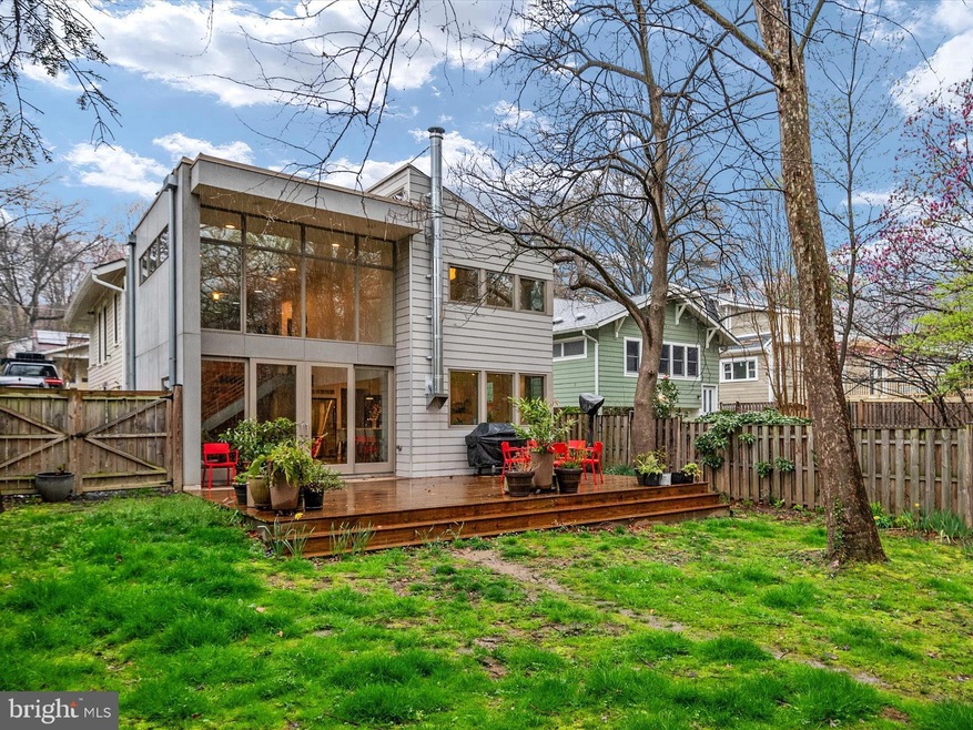 209 Spring Ave, Takoma Park, MD 20912 - photo 1