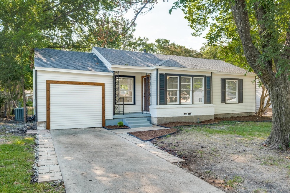 Single story traditional ranch style home located in established East Dallas neighborhood.
