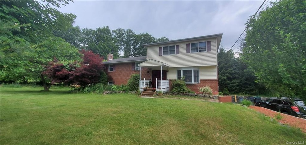 40 Depalma Dr, Highland Mills, NY 10930 - photo 1