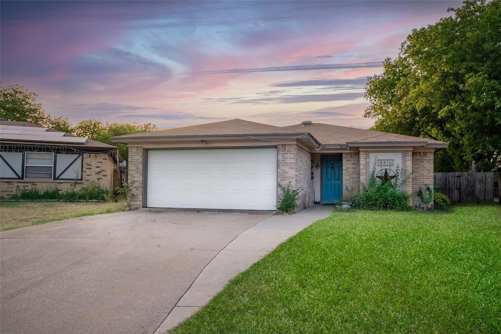 8816 Las Vegas Ct, Fort Worth, TX 76108 - photo 1