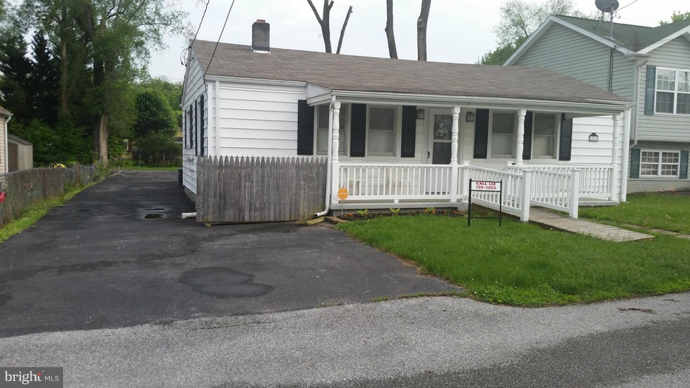 216 Second Ave, Ranson, WV 25438 - photo 1