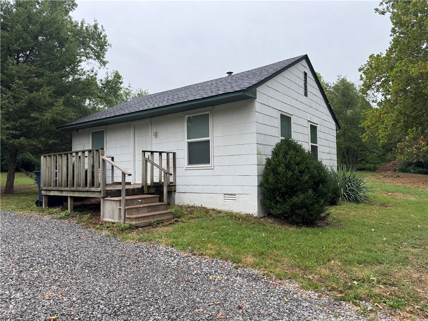 2443 Pine St, Colcord, OK 74338 - photo 1