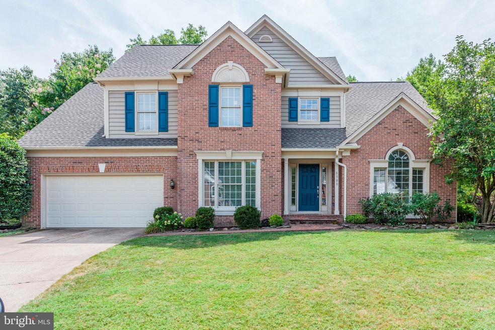 8308 Knotty Pine Ln, Fairfax Station, VA 22039 - photo 1