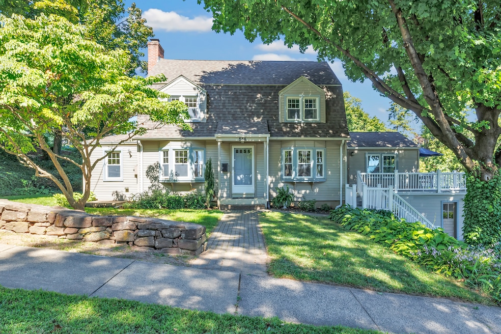 514 S Main St, West Hartford, CT 06110 - photo 1