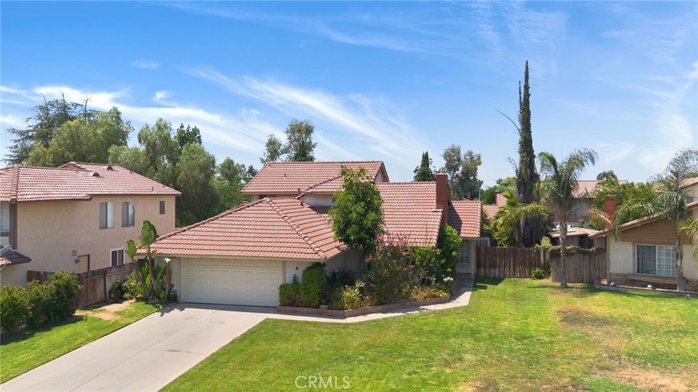 12571 Heartleaf St, Moreno Valley, CA 92553 - photo 1