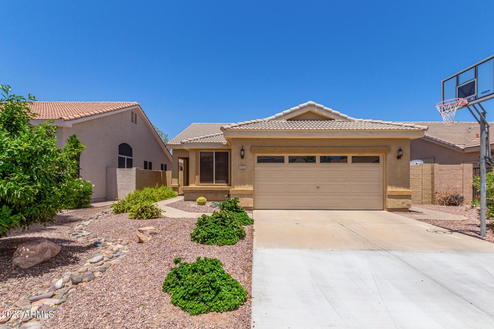 1552 E Shannon St, Chandler, AZ 85225 - photo 1