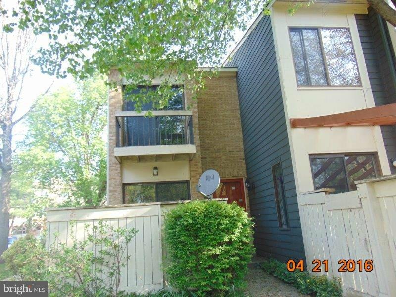 20216 Lea Pond Place, Montgomery Village, MD 20886 - photo 1