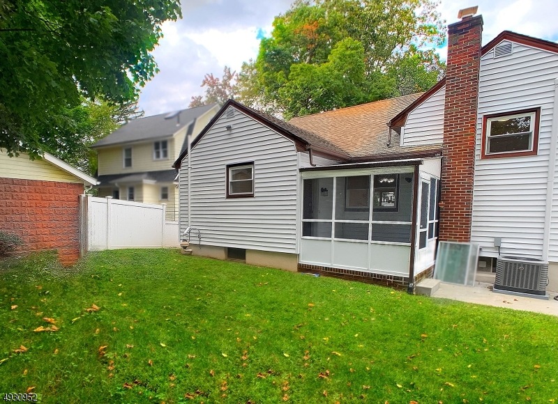 1689 Broad St, Bloomfield, NJ 07003 - photo 1