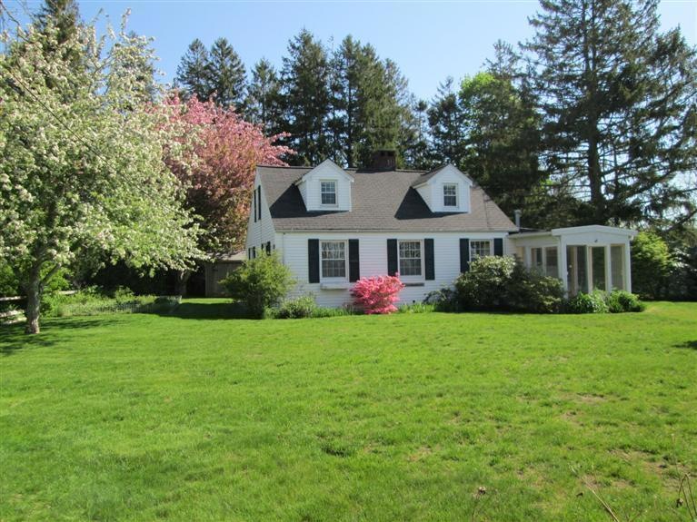 333 Boxberry Hill Rd, East Falmouth, MA 02536 - photo 1