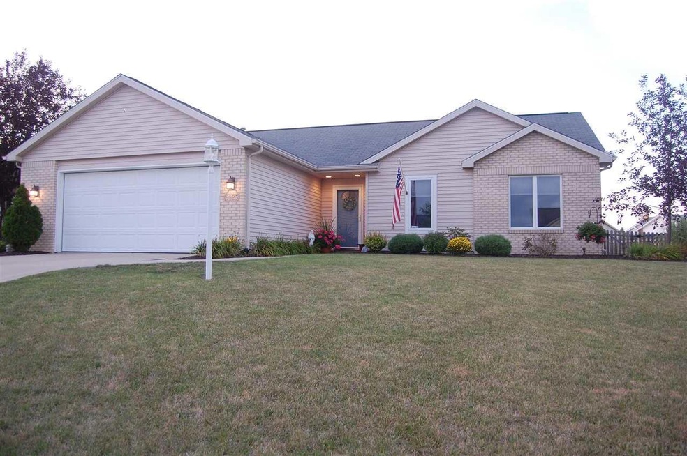 9825 Araglin Point, Fort Wayne, IN 46835 - photo 1