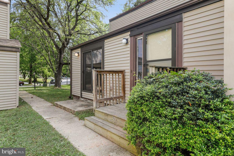 9081 Goldamber Garth, Columbia, MD 21045 - photo 1