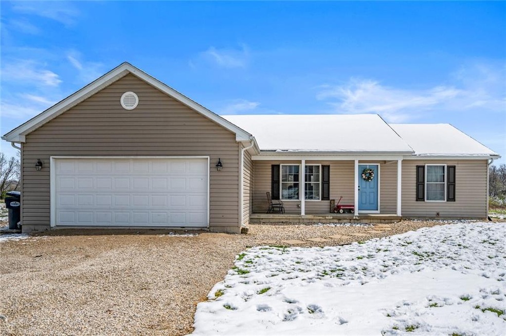 7701 N 100 W, Hartford City, IN 47348 - photo 1