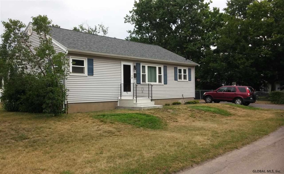 1367 Aster St, Schenectady, NY 12306 - photo 1