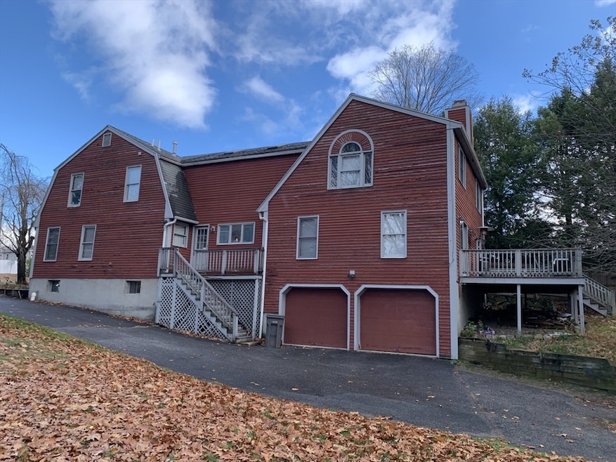 2 Canterbury Place, Framingham, MA 01702 - photo 1