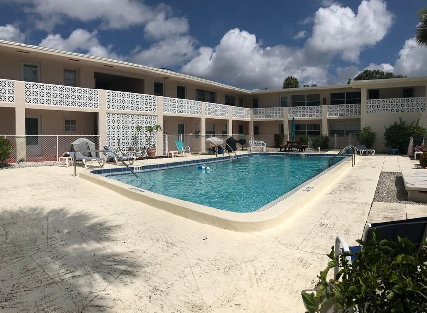 Pool Courtyard