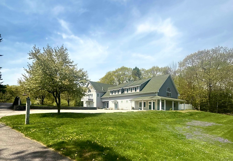 1376 Us Route 1, York, ME 03909 - photo 1