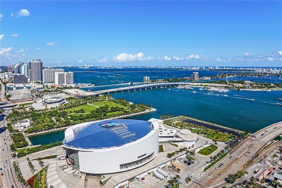 The Elser unit 3406, Miami, FL 33132 - photo 1