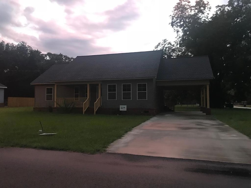 221 S Scott St, Camilla, GA 31730 - photo 1