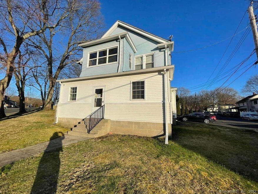 81 Spruce St unit 2, West Haven, CT 06516 - photo 1