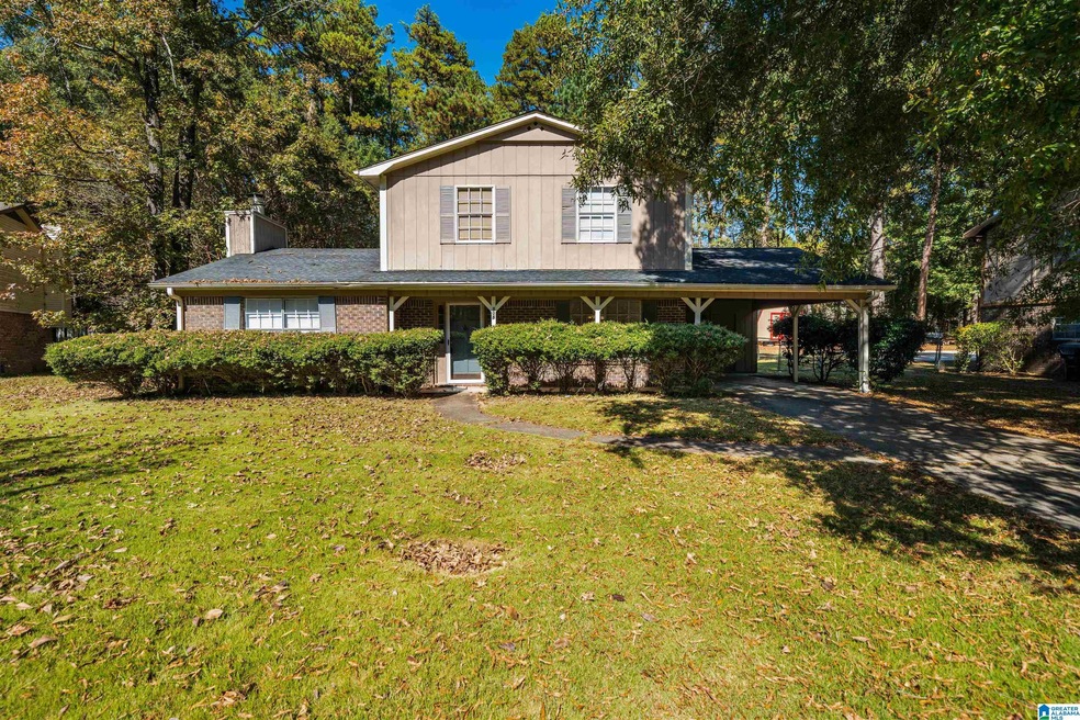 308 Wink Cir, Center Point, AL 35215 - photo 1