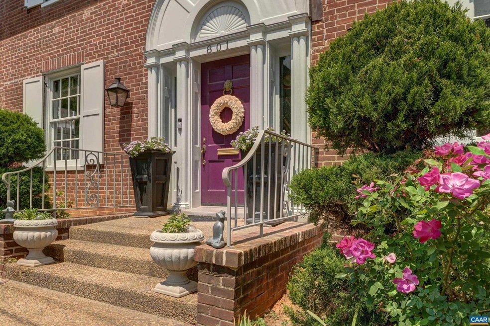 801 E Jefferson St, Charlottesville, VA 22902 - photo 1