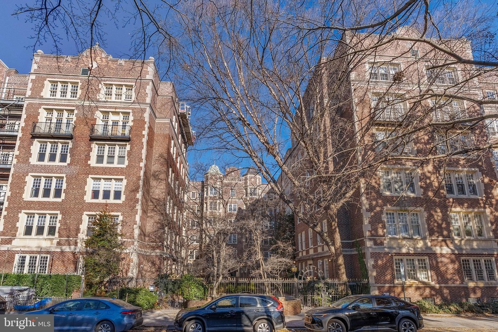 4625 Pine St unit F103, Philadelphia, PA 19143 - photo 1