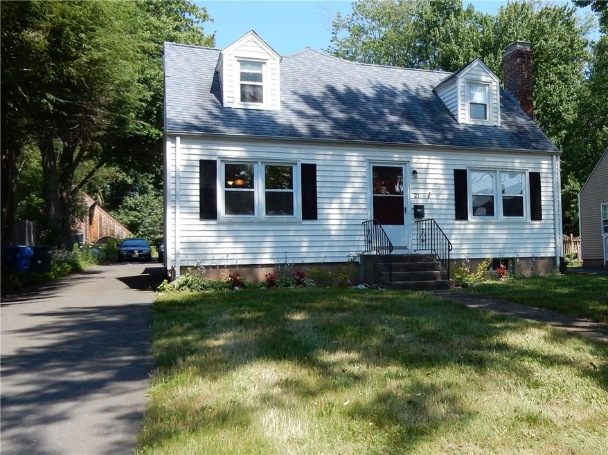21 PRINCETON ST. LET THIS HOUSE BECOME YOUR HOME.