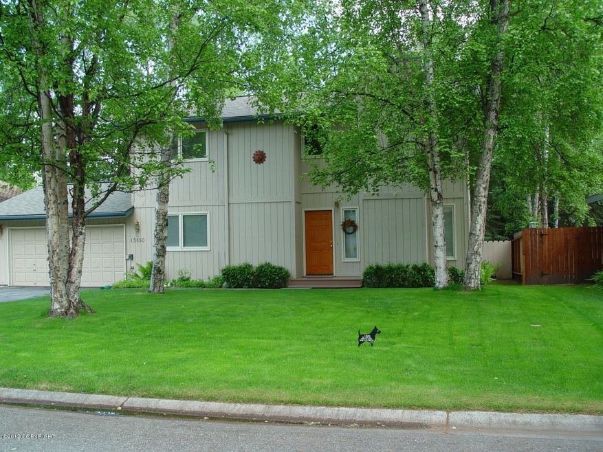 Summer Exterior Photo