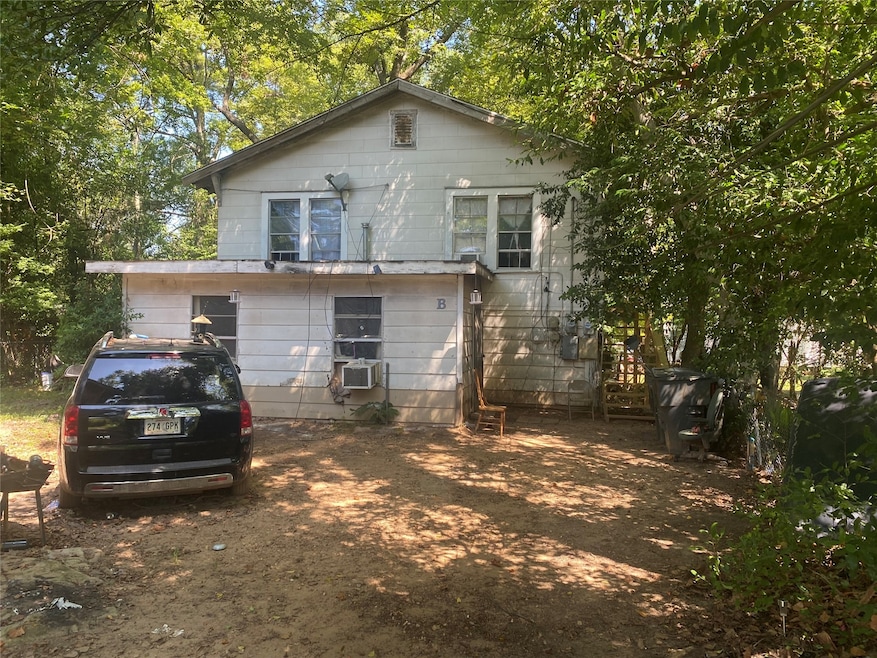 2526 Emery St, Shreveport, LA 71103 - photo 1