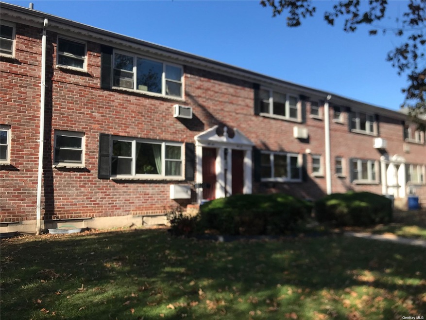 6944 Kissena Blvd unit 138B, Flushing, NY 11367 - photo 1