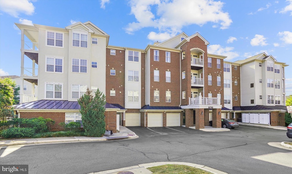 9710 Handerson Place unit 405, Manassas Park, VA 20111 - photo 1