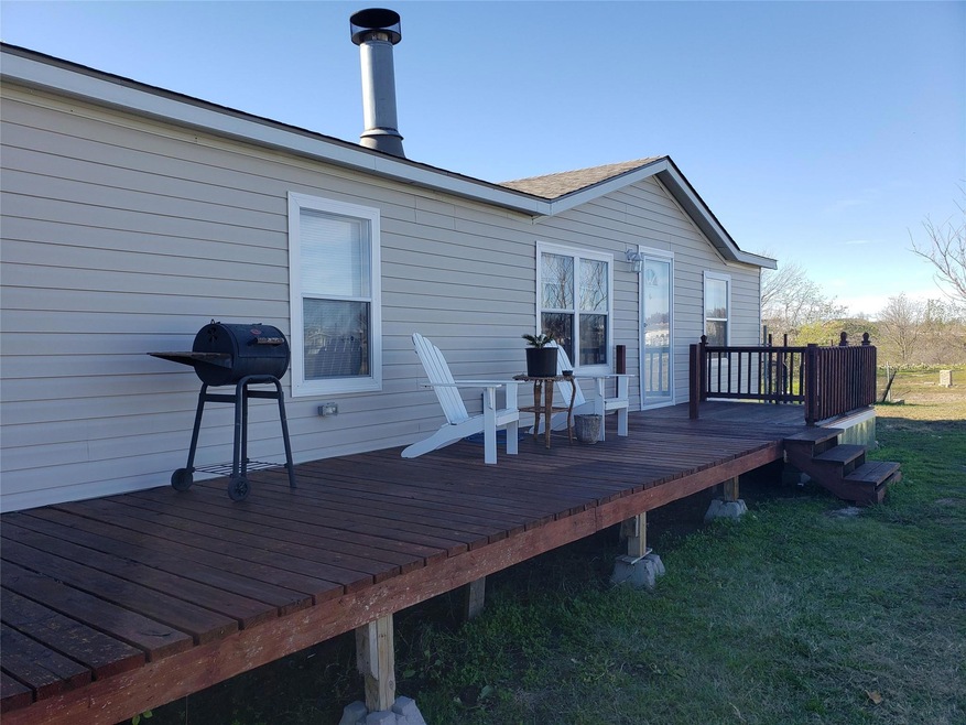 140 Carter Hills Ln, Weatherford, TX 76085 - photo 1