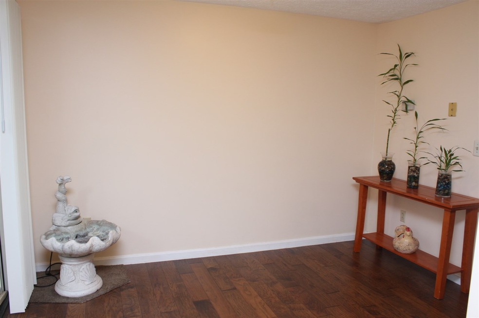 55 Beech Hill Ave, Manchester, NH 03103 - photo 1