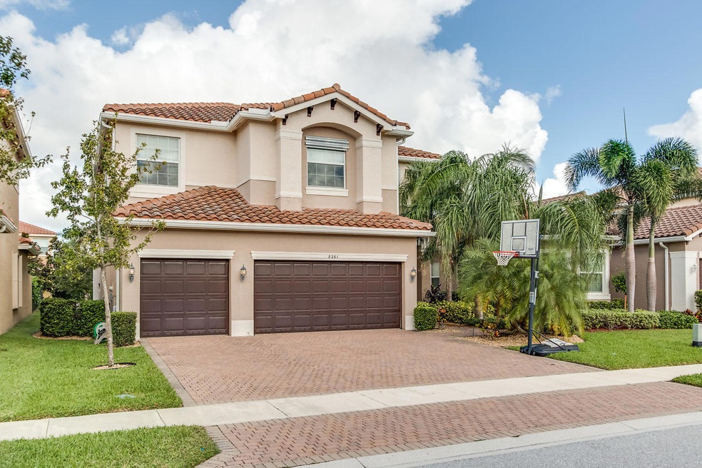 002-8261SavaraStreamsLane-BoyntonBeach-F