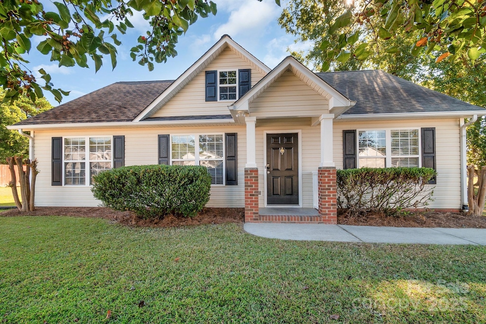 Under Contract $305,000