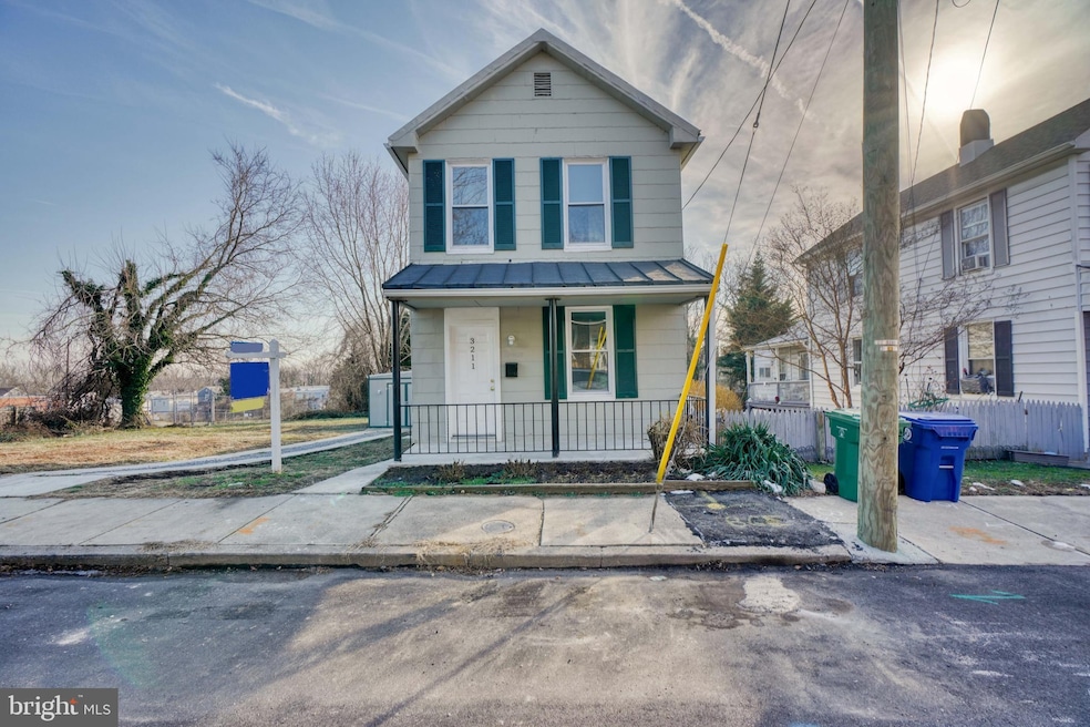 3211 Kingsley St, Baltimore, MD 21229 - photo 1