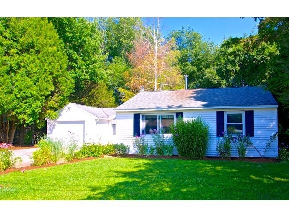 240 Holly Ln, Portsmouth, NH 03801 - photo 1