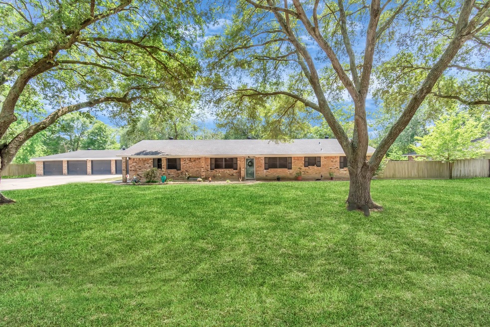 8722 Union St, Needville, TX 77461 - photo 1