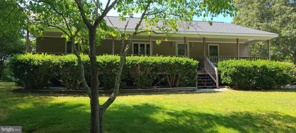 476 Sanders Rd, Dunnsville, VA 22454 - photo 1