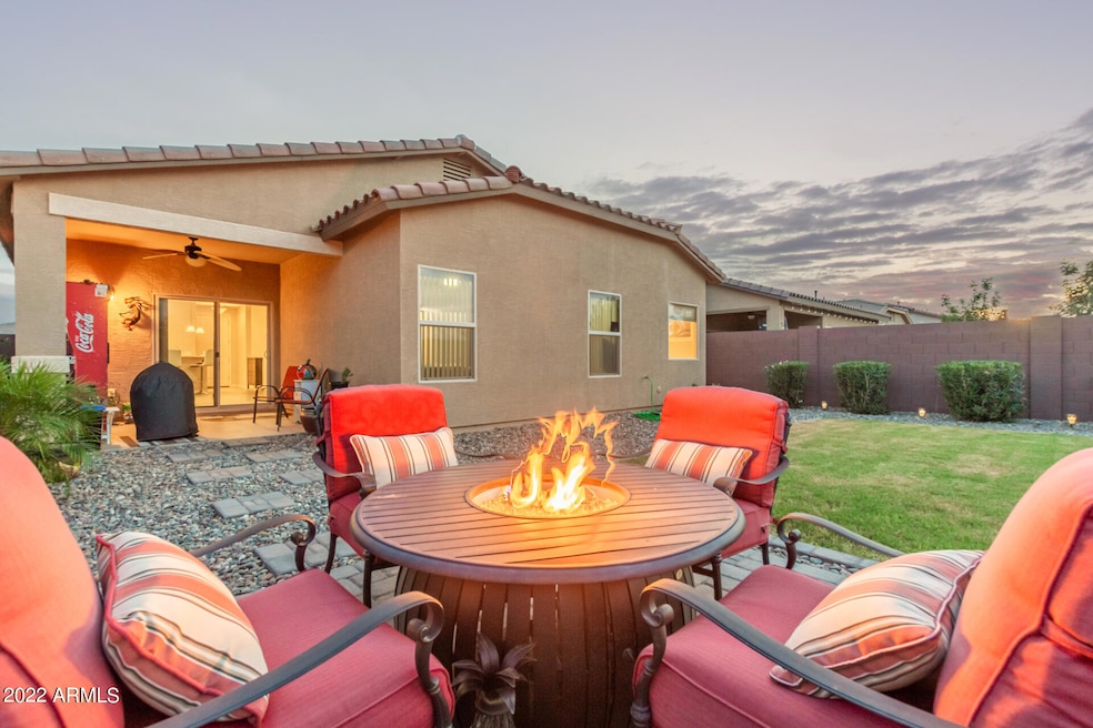 878 W Banyan Ave, Queen Creek, AZ 85140 - photo 1