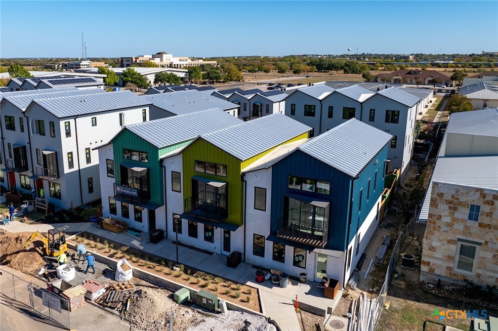 1911 Dutton Dr unit B, San Marcos, TX 78666 - photo 1