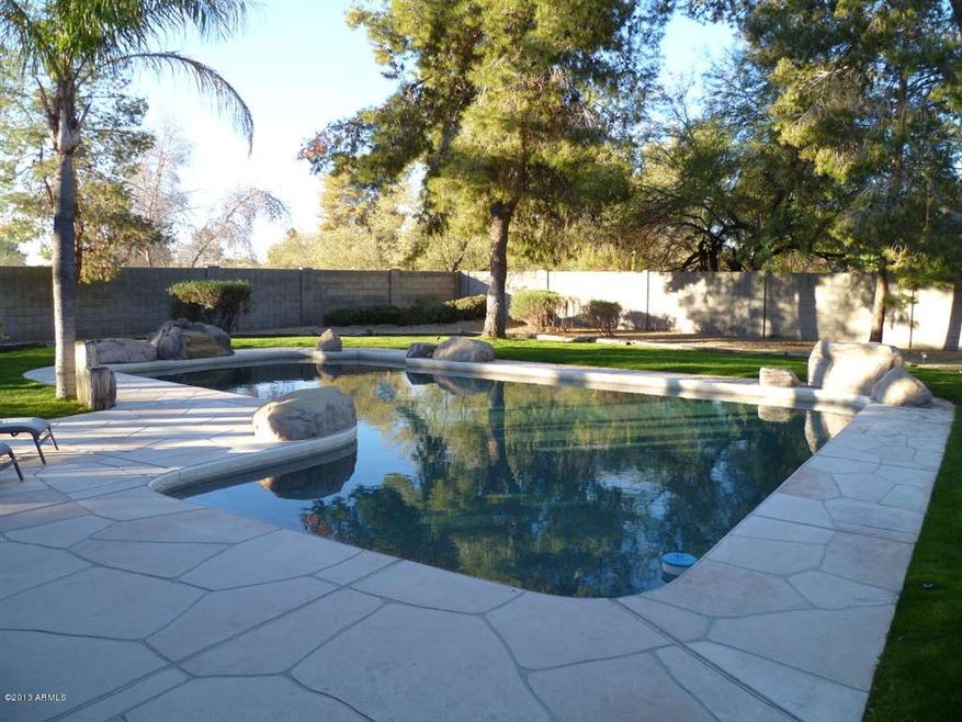Huge pebble-tech pool
