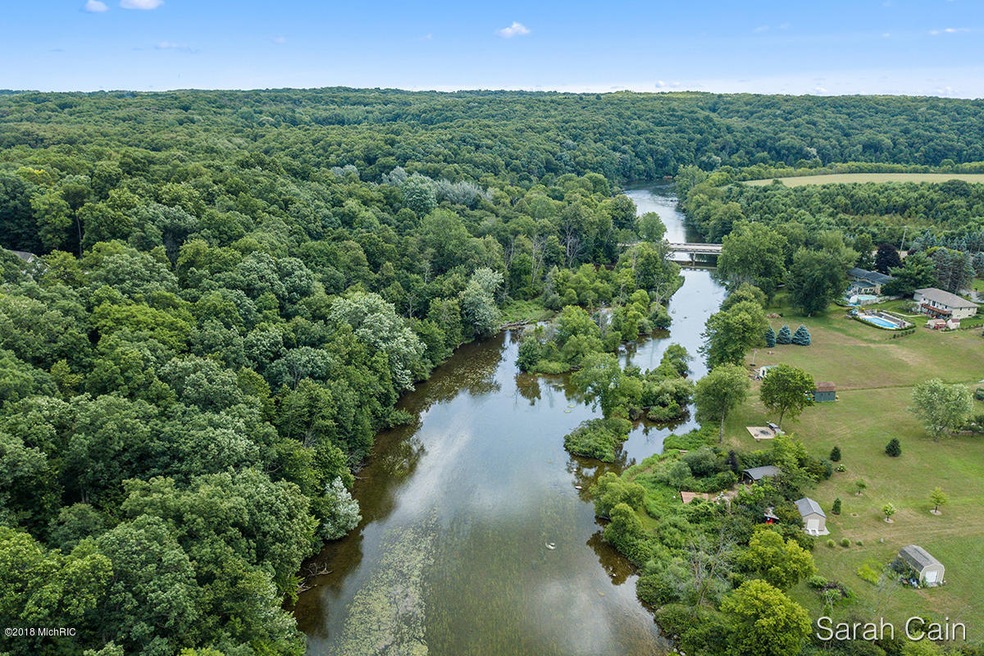 110 Kendra Ct, Lowell, MI 49331 - photo 1