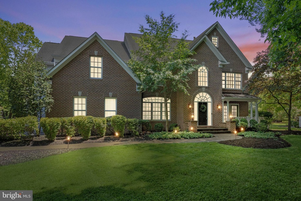 Sold $1,540,000 • Co-Listing Agent