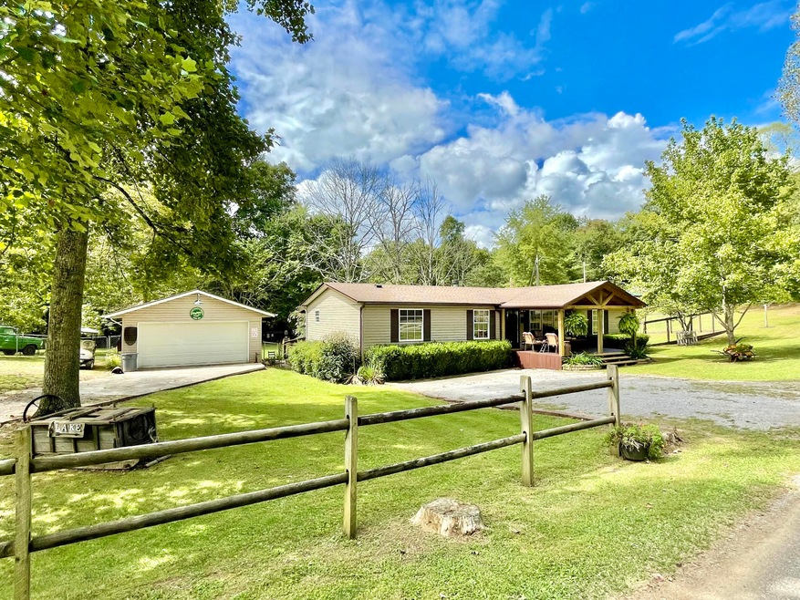 3221 Dixie Bend Rd, Burnside, KY 42519 - photo 1