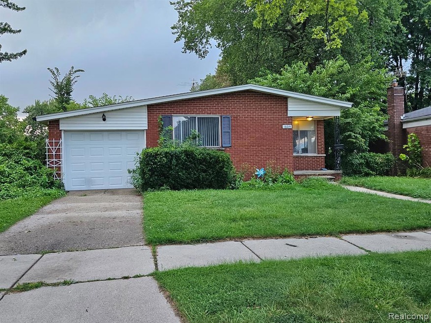 16015 Larkspur St, Roseville, MI 48066 - photo 1