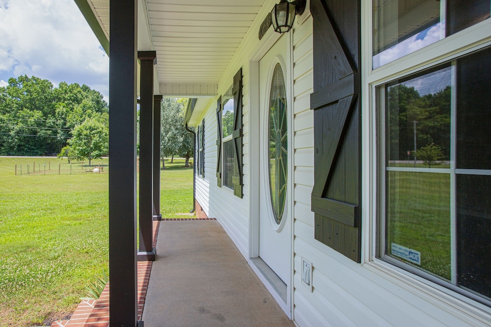 1685 Richardson Rd, Lewisburg, TN 37091 - photo 1