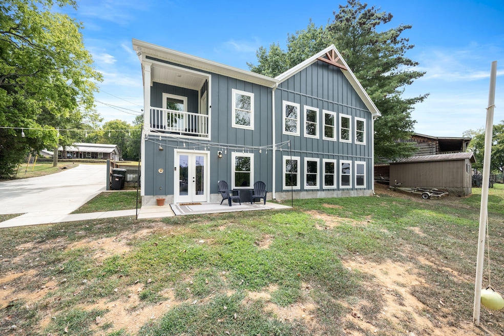 Coming Soon $1,100,000 • Co-Listing Agent